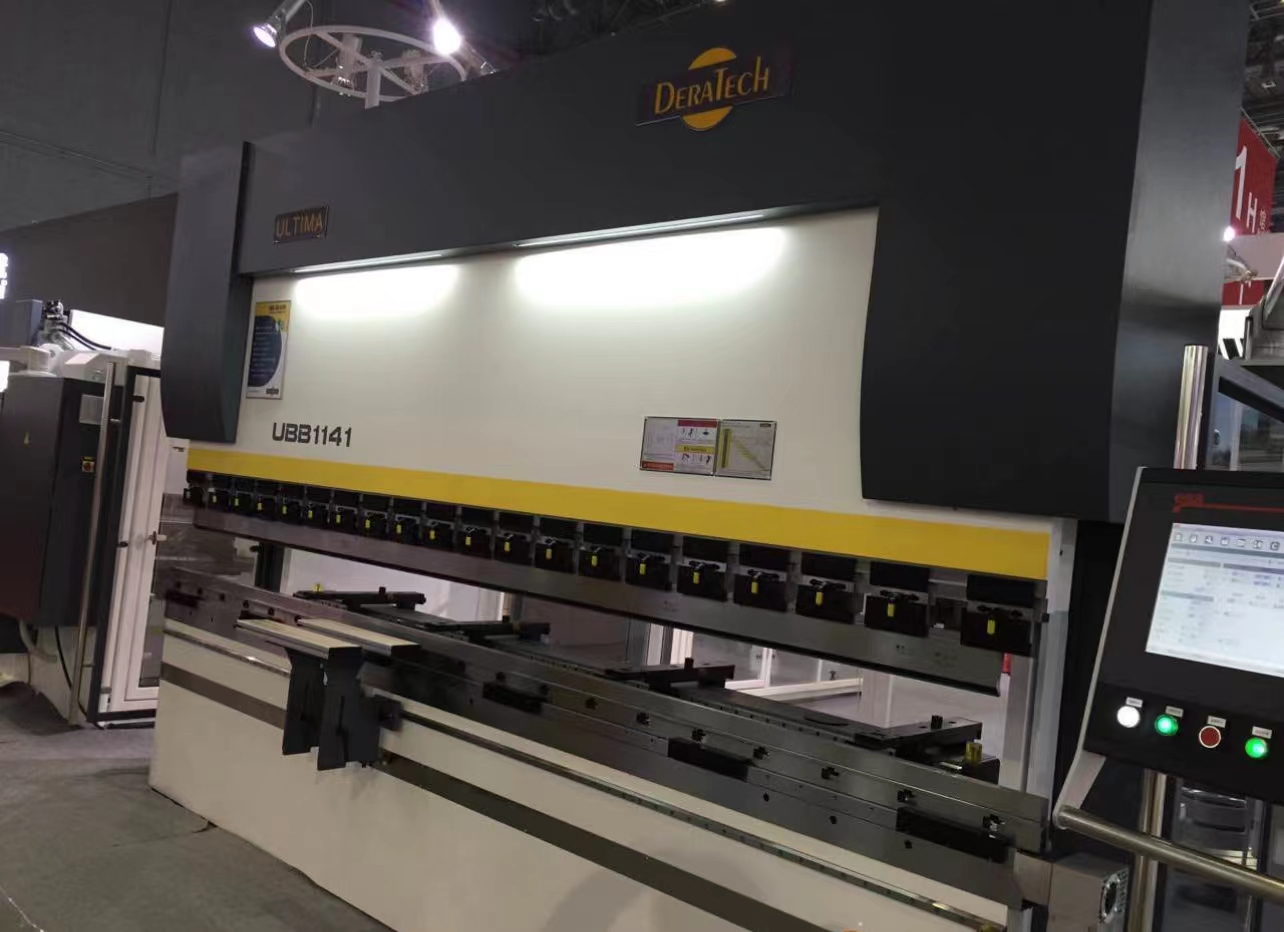 純電數控折彎機的優勢有哪些