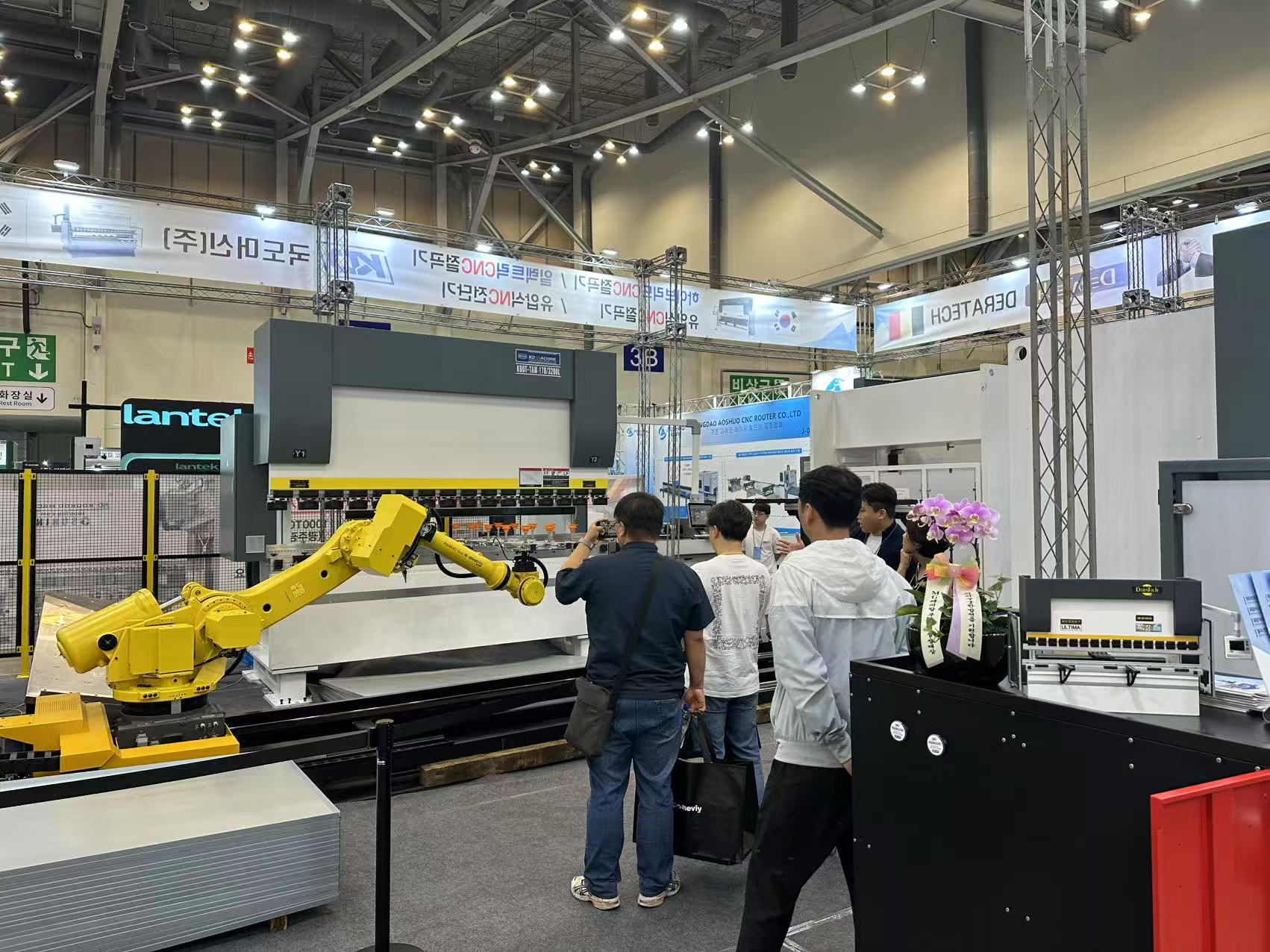 中國智造閃耀BUTECH，瑞鐵機床備受關注！