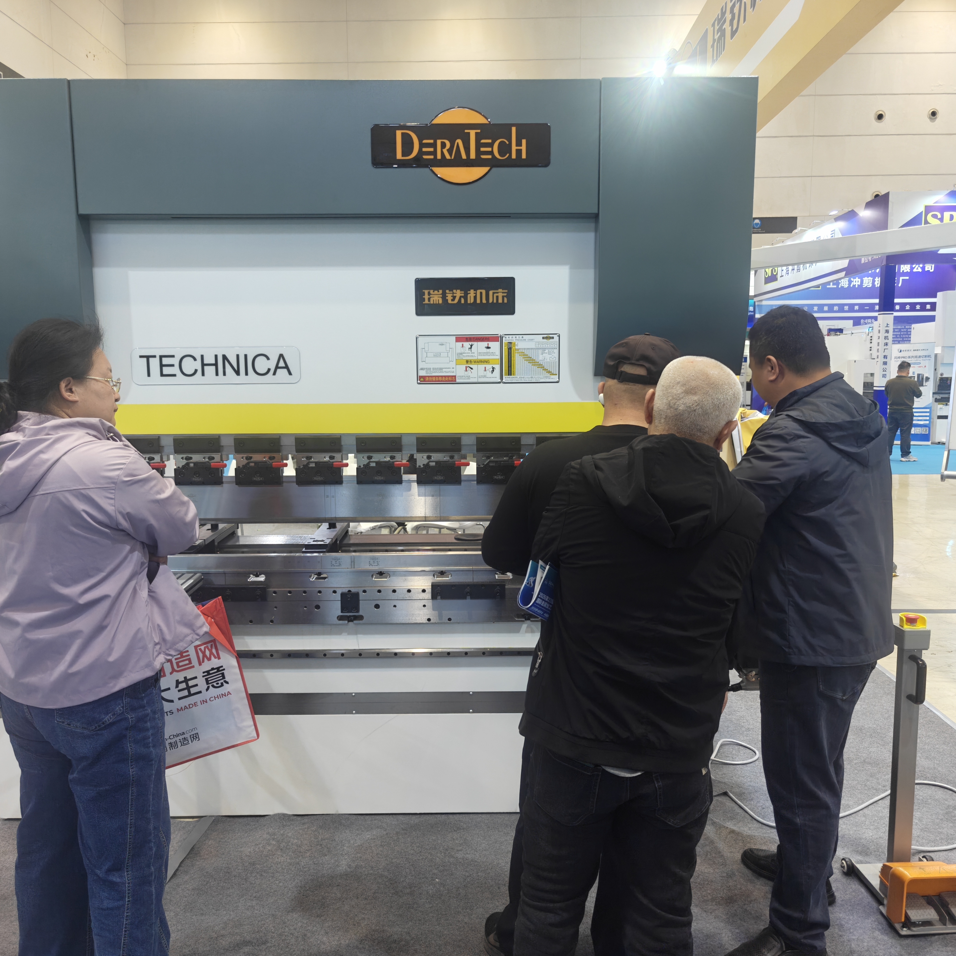 直擊青島國際金屬加工設(shè)備展，解鎖鈑金加工節(jié)能新方案
